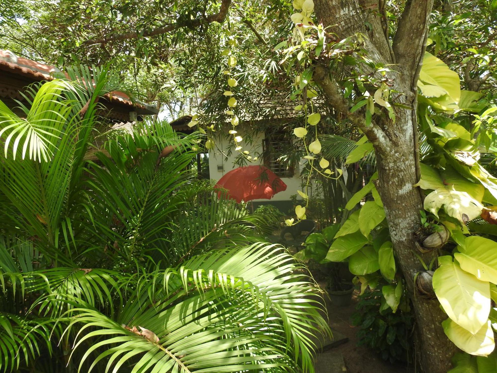 Alleppey Beach Garden Alappuzha Exterior photo